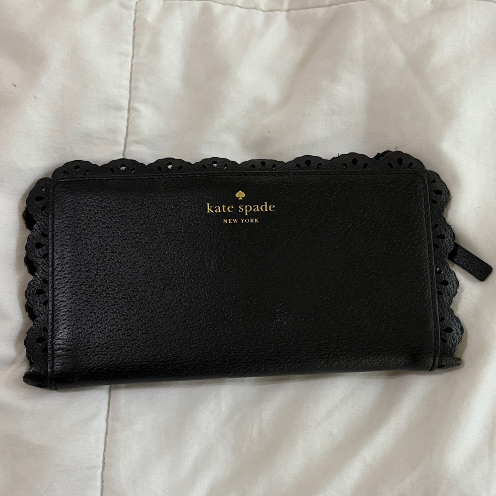 Kate Spade Black Scalloped Wallet